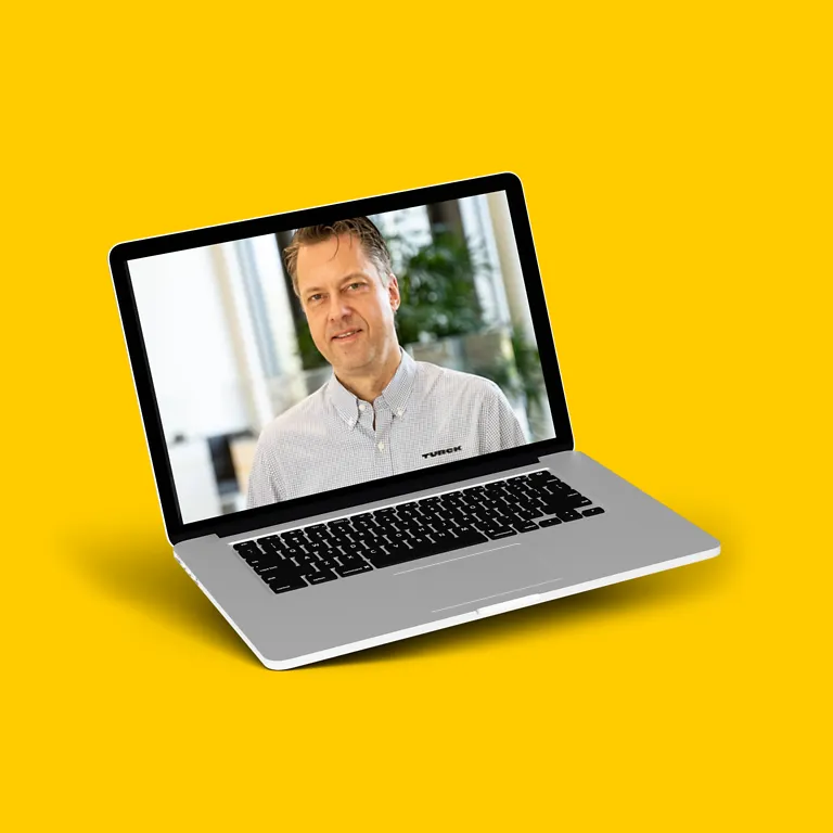 Upoutávka na webinář společnosti Turck – maketa obrazovky notebooku – Thorsten Enthöfer